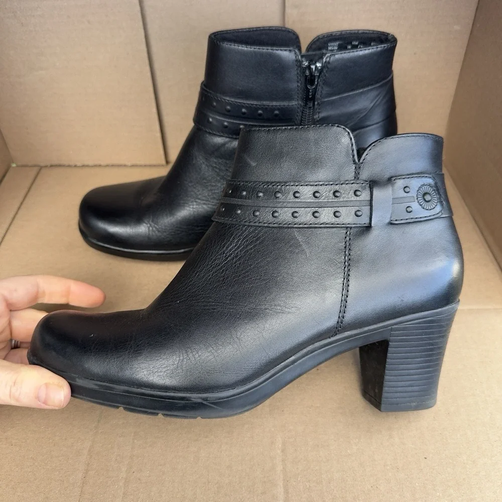 Clarks Bendables Dream Belle Womens Leather Ankle Booties Block Heel Zip